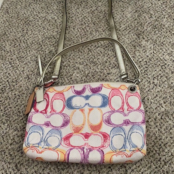 Coach purse - Picture 2 of 4